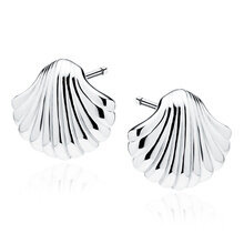 Kolczyki srebrne wkrętki morskie muszelki