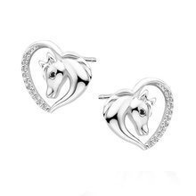 Srebrne kolczyki pr.925 serce - koń z czarnym okiem i białymi cyrkoniami