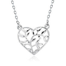 Srebrny naszyjnik pr.925 - serduszko z liśćmi