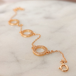 Bransoletka pozłacana karma trzy okręgi z cyrkoniami