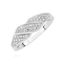 Srebrny pierścionek pr.925 z białymi cyrkoniami