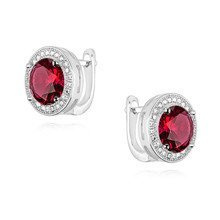 Kolczyki srebrne na angielskim biglu okrągła rubinowa cyrkonia