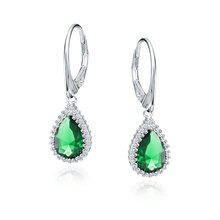 Kolczyki srebrne wiszące łezki ze szmaragdową cyrkonią