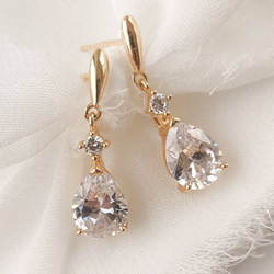 Kolczyki pozłacane ślubne z białą cyrkonią łezką